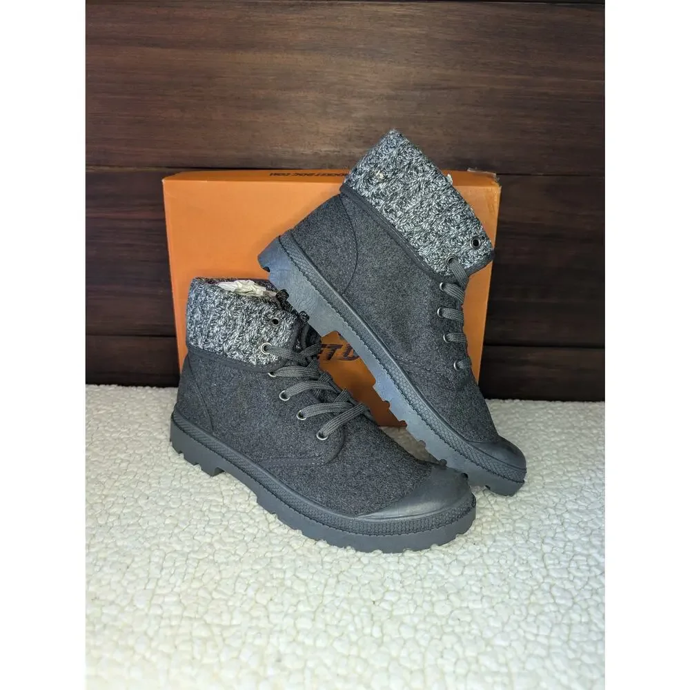 NIB Rocket Dog Joshua Pilot Ladies Shoe W9